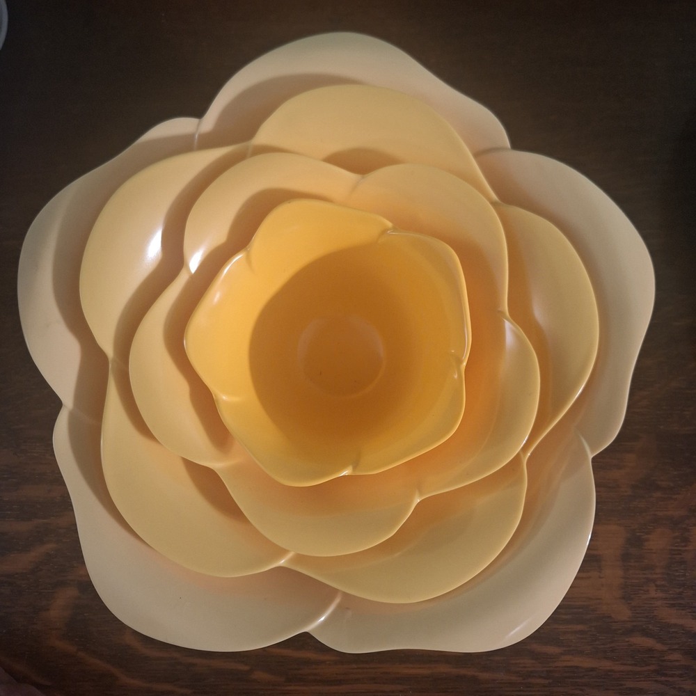 Zak! Designs Yellow Ombre Flower Melamine Nesting Bowls Serving Mixing Set Of 4